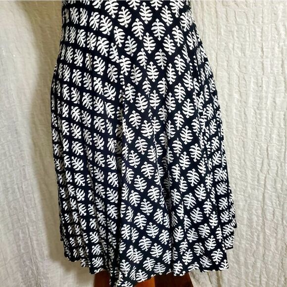 Old Navy Dress Black & White Dress Pasley Print Size Small - Picture 9 of 12